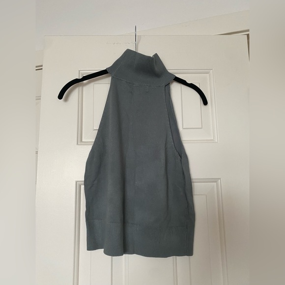 NEVER WORN. H&M gray turtleneck sweater tank - Picture 3 of 3